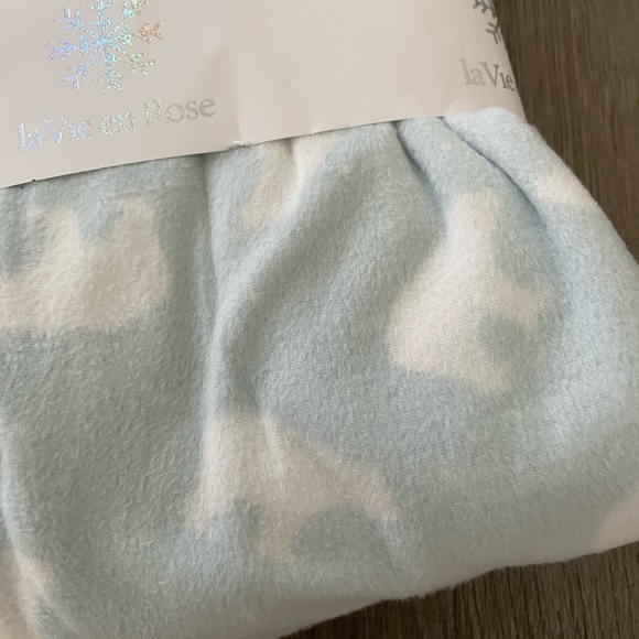 Baby blue fleece polar bear pyjamas - Picture 6 of 6